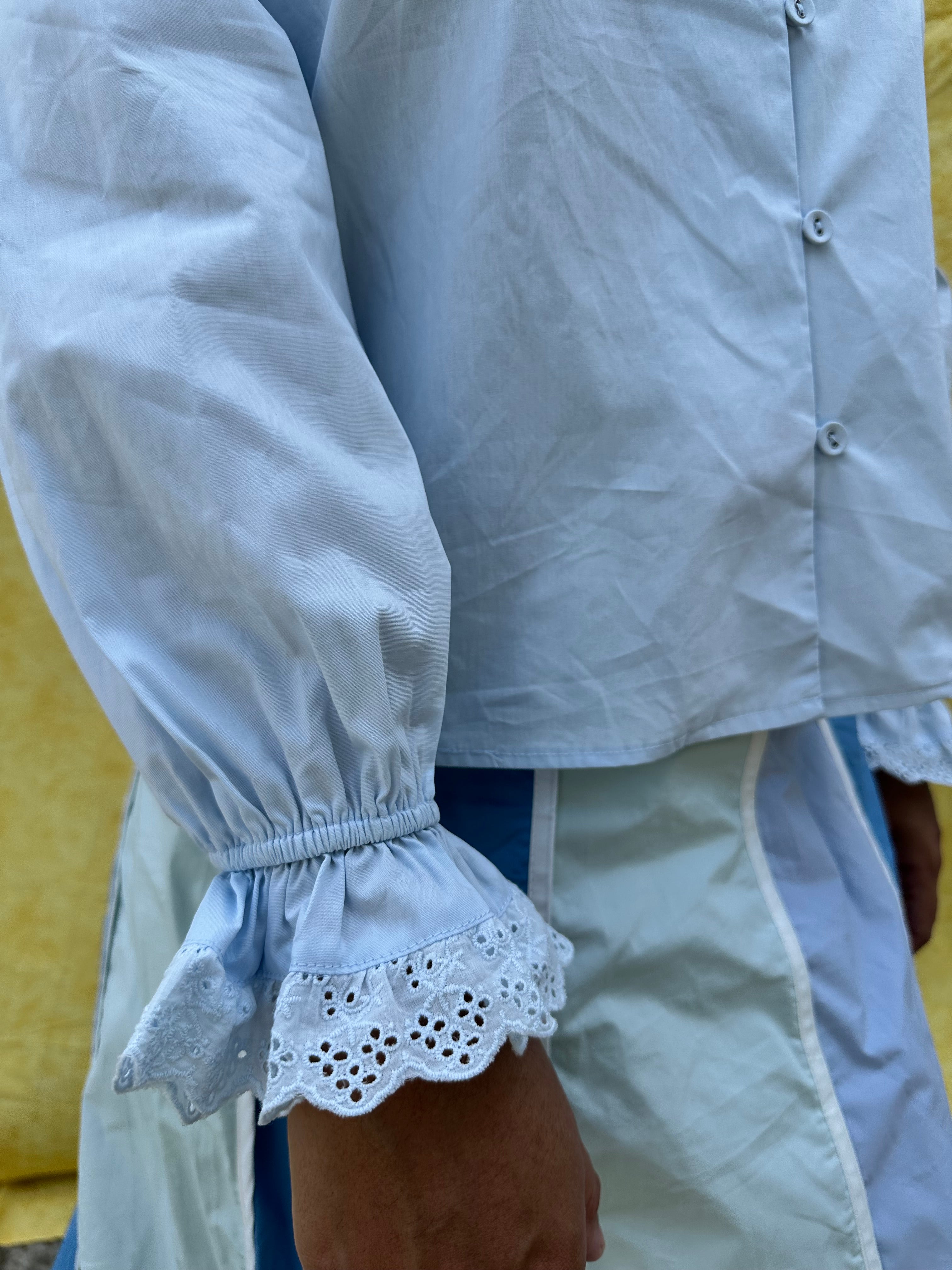 The Blue Scallop Dream Top