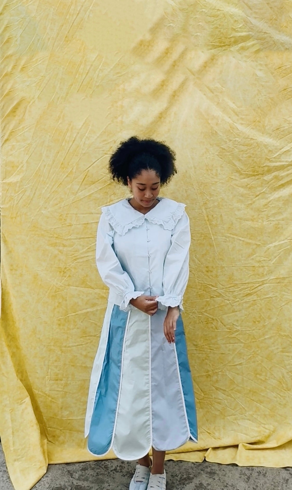 The Blue Scallop Dream Top